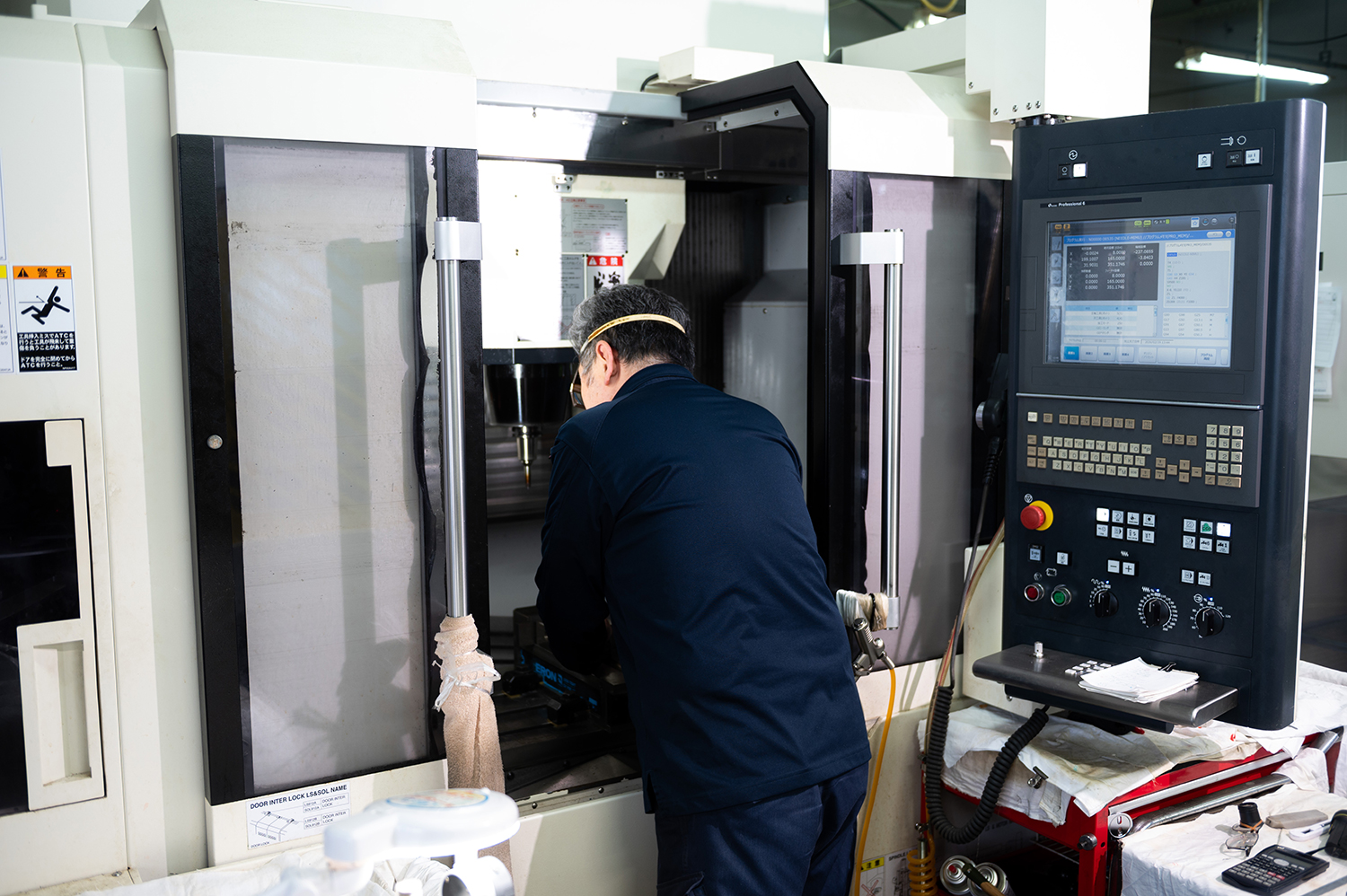 立形マシニング_マキノ